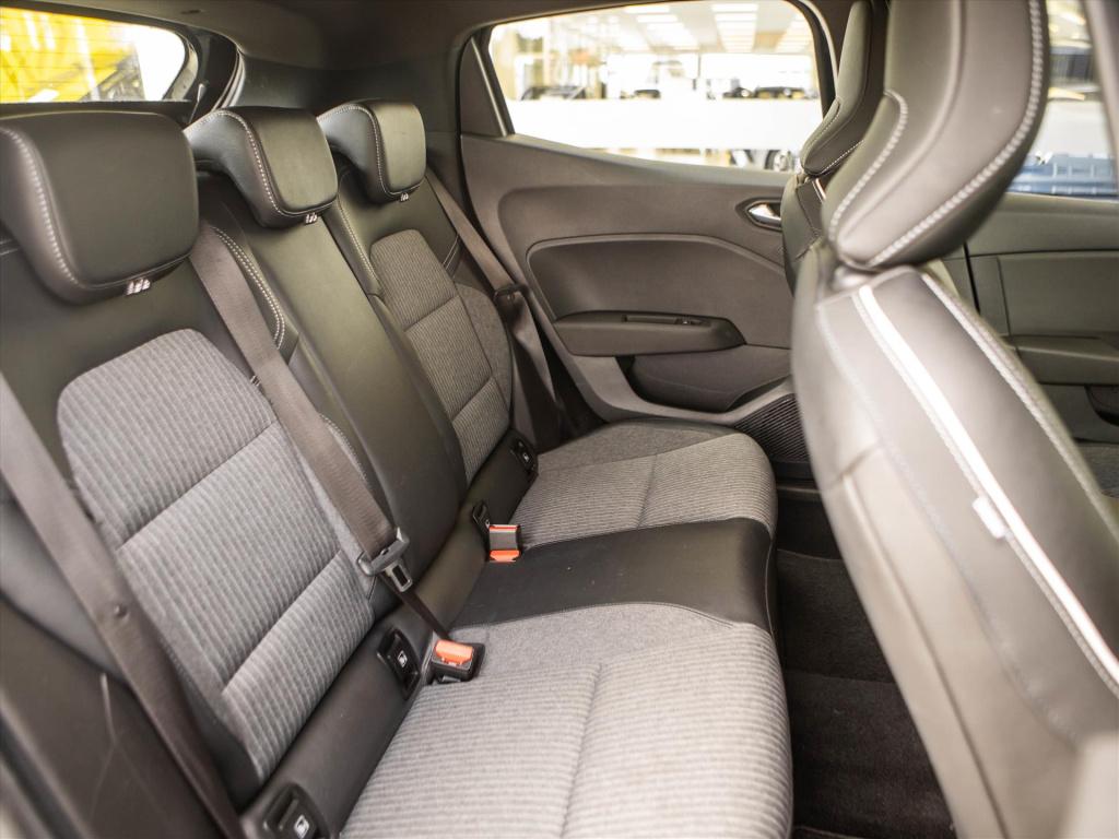Renault Clio 1.0 tce 90pk intens automaat | navigatie | park. sensoren | ca