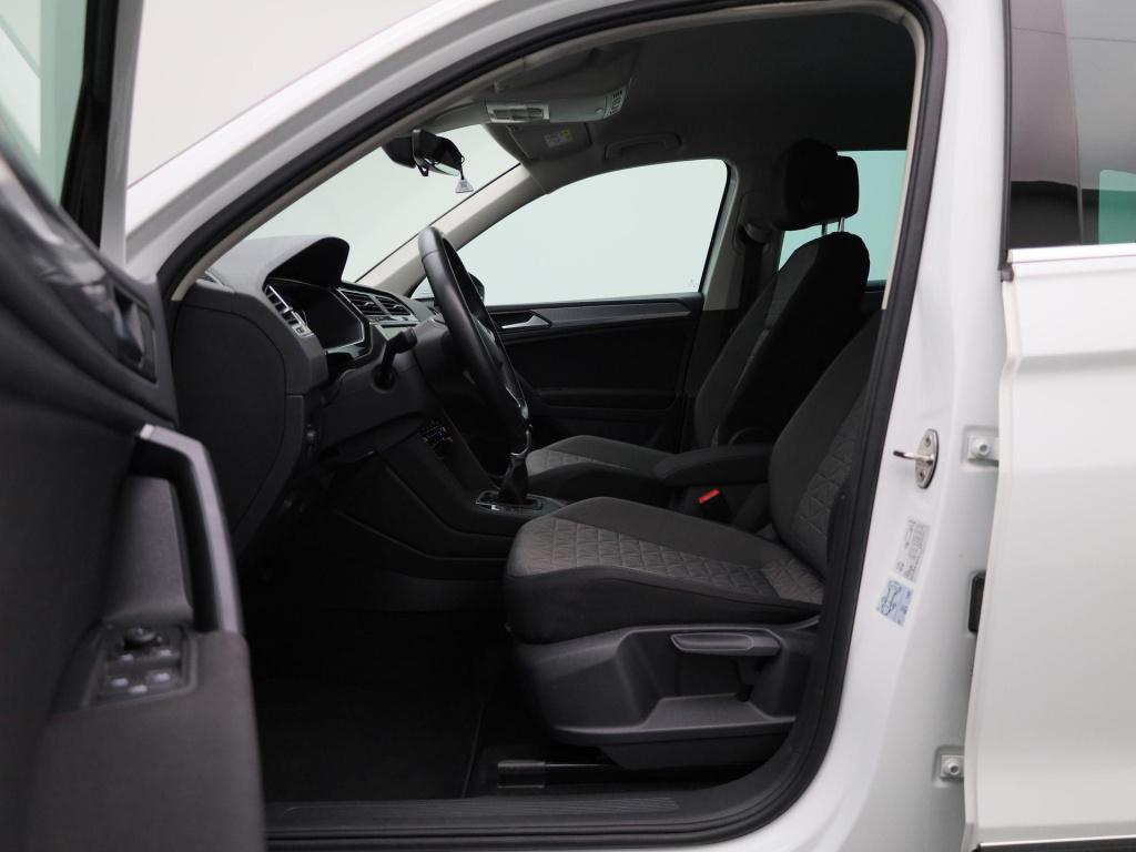 Volkswagen Tiguan 1.5 tsi life business | lmv | climate control | dab | cam