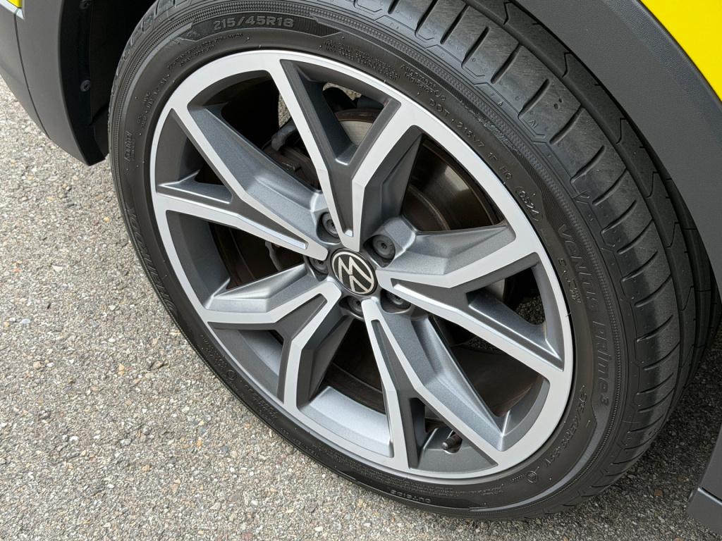 Volkswagen T-cross 1.5 tsi 150pk dsg style | trekhaak | led gril | camera |