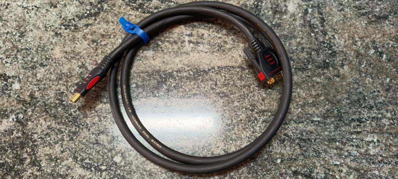 Degelijke Oehlbach HDMI naar DVI-24 pins.