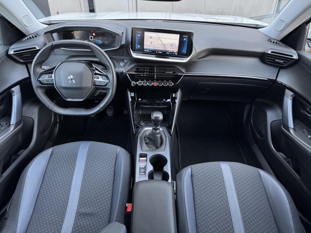 Peugeot 2008 1.2 puretech allure pack connect | trekhaak afneembaar| naviga