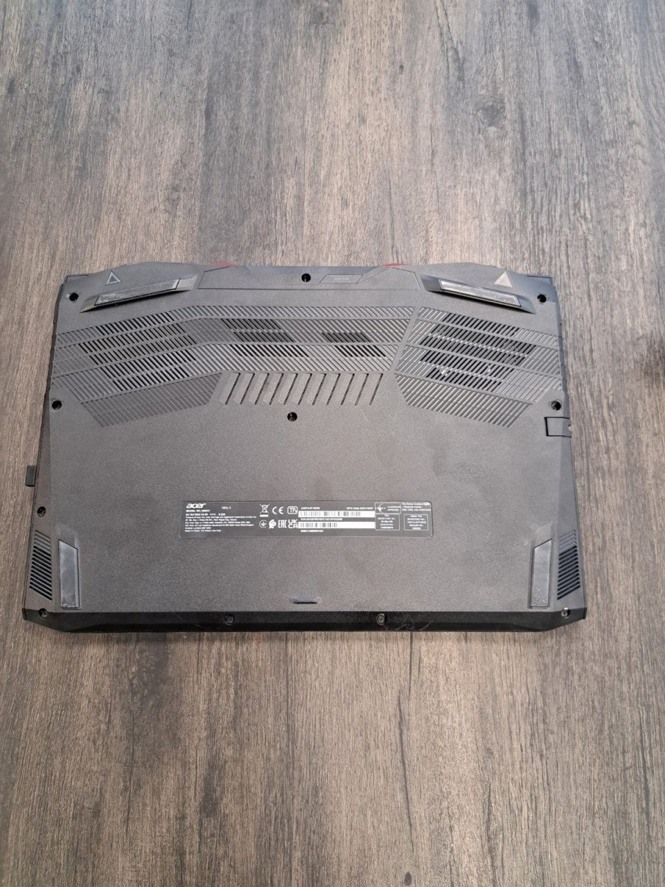 Acer Nitro 5 AN515-57-529M, 3060 GTX, RAM: 8 GB  512 GB opslag SSD Proc: i5
