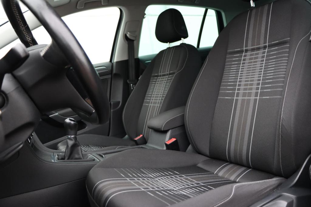 Volkswagen Golf 1.2 tsi connected series 110pk