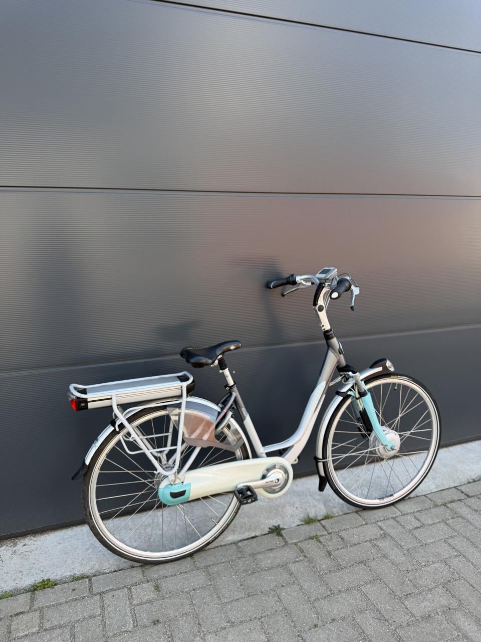 Gazelle Innergy elektrische fiets 400WH 3300KM!