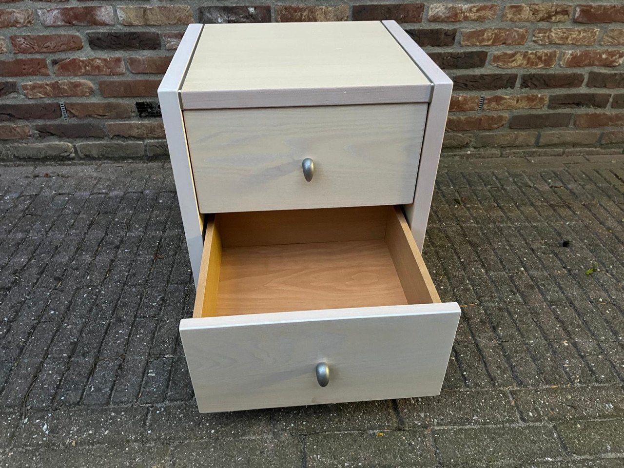 EMDEKA kastje  - ideaal voor kinderkamer