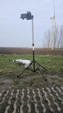 Compacte bouwplaats camera met vooraf ingestelde tablet.