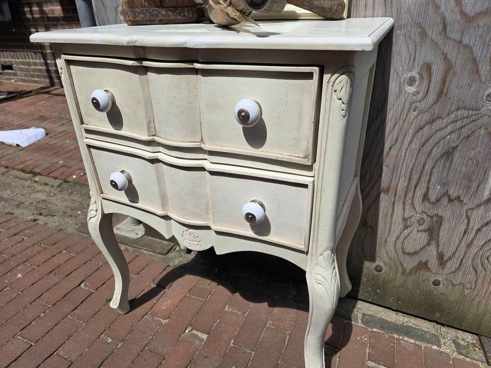 NACHTKASTJES, OLD WOOD BEDTAFEL, OLD WOOD BANKJES EN BIJZETTAFELTJES VOOR