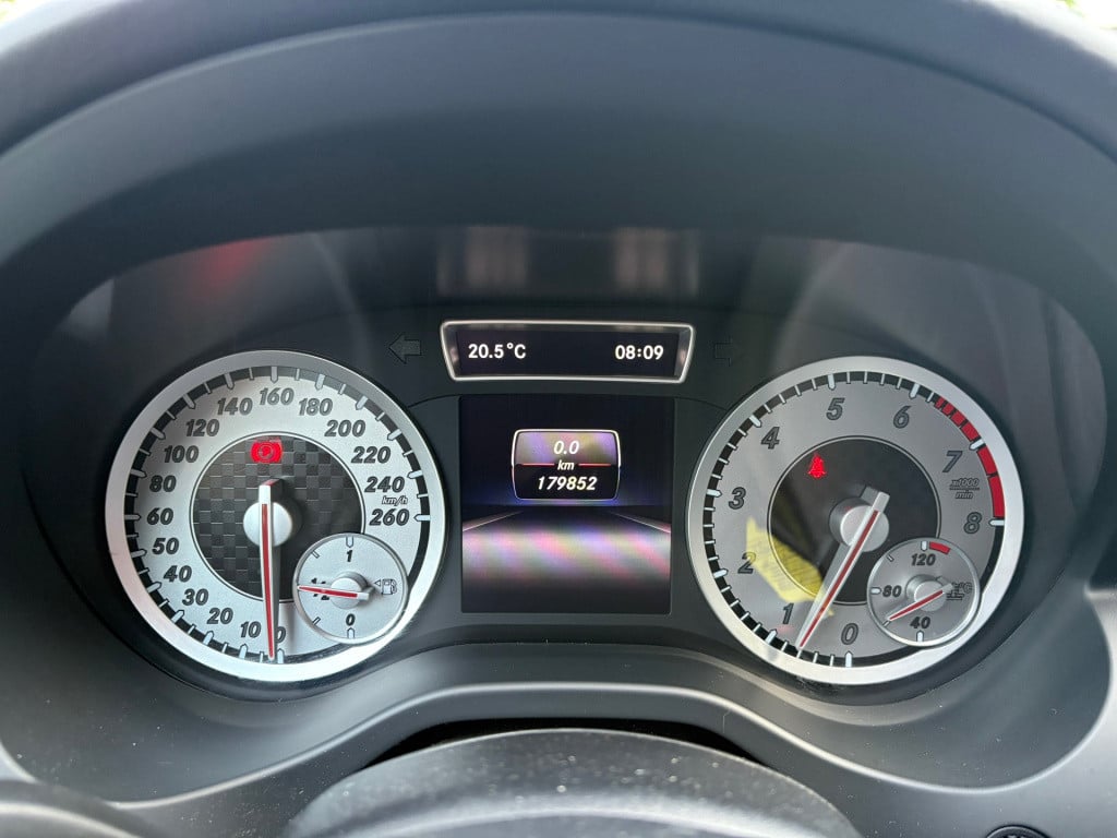 Mercedes-Benz A-Klasse 180 ambition