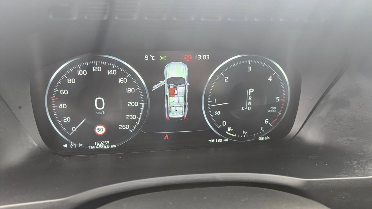 Volvo XC90 – 2016 – Grijs kenteken – Vol opties!