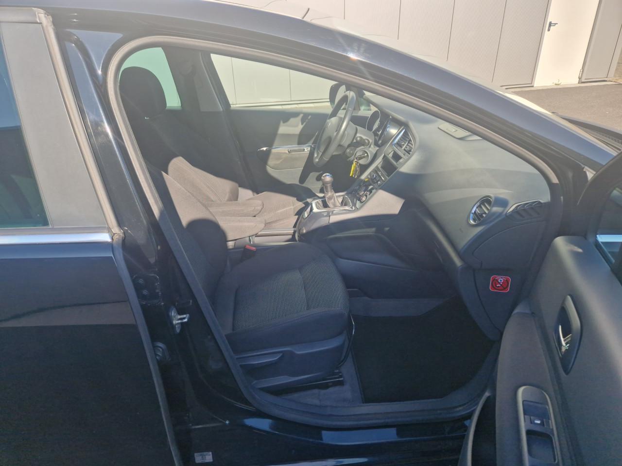 Peugeot 5008 1.6 VTi Blue Lease 5p.