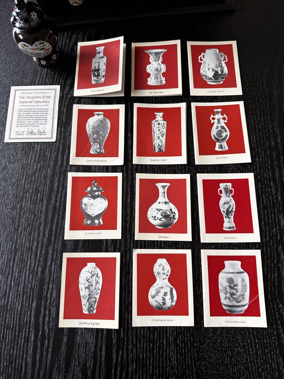 Franklin Mint Japans porseleinen mini vaasjes