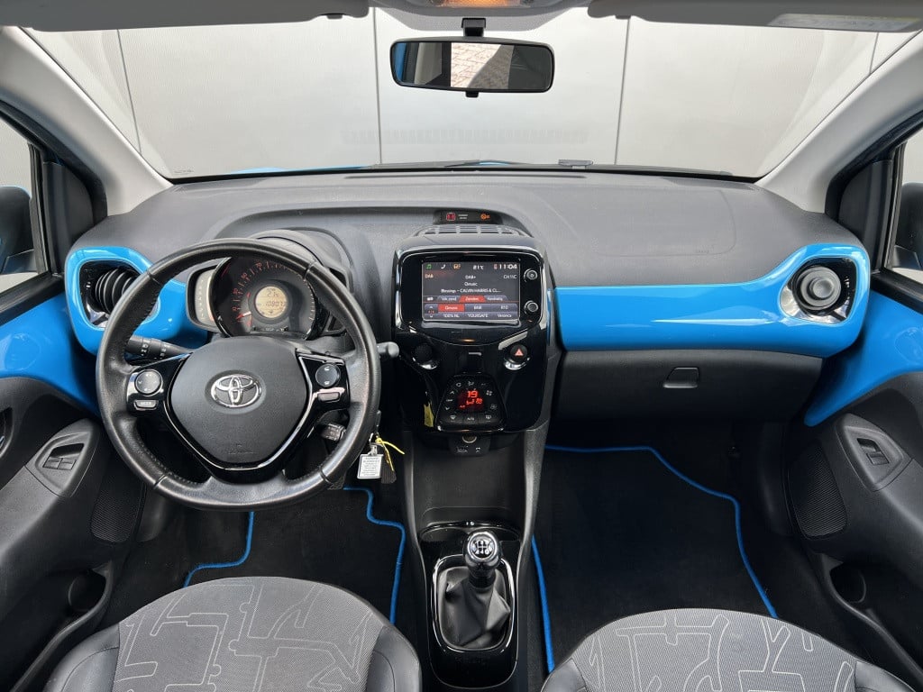 Toyota Aygo 1.0 vvt-i x-joy