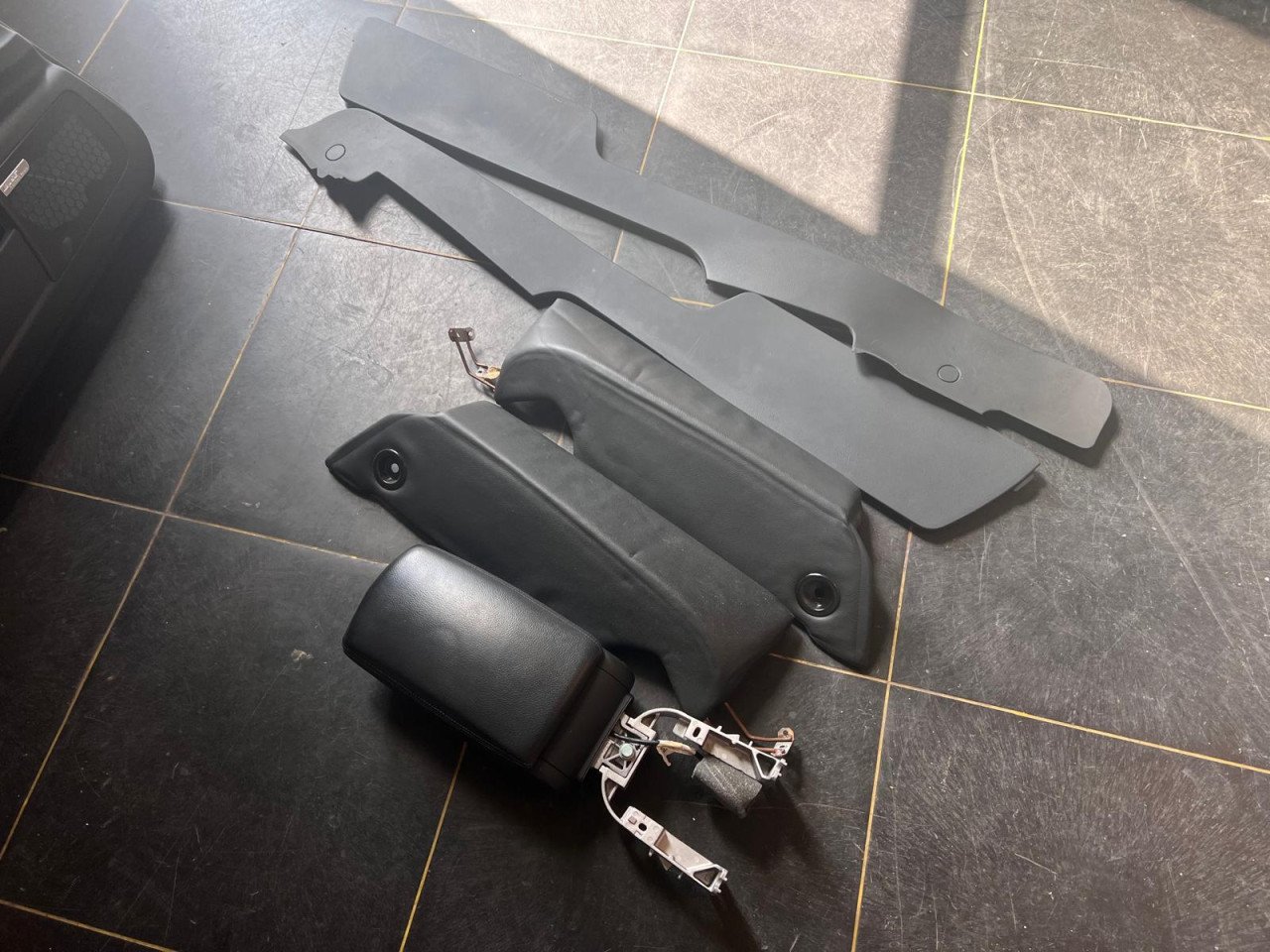 Leder interieur Audi A6 - geen bestuurdersstoel! GRATIS af te halen!