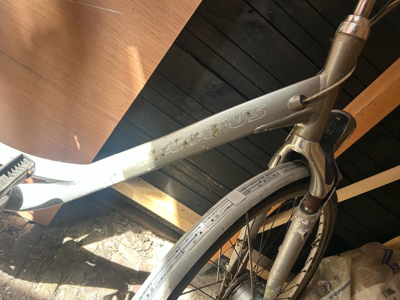 Gratis fiets lekke banden verder goed