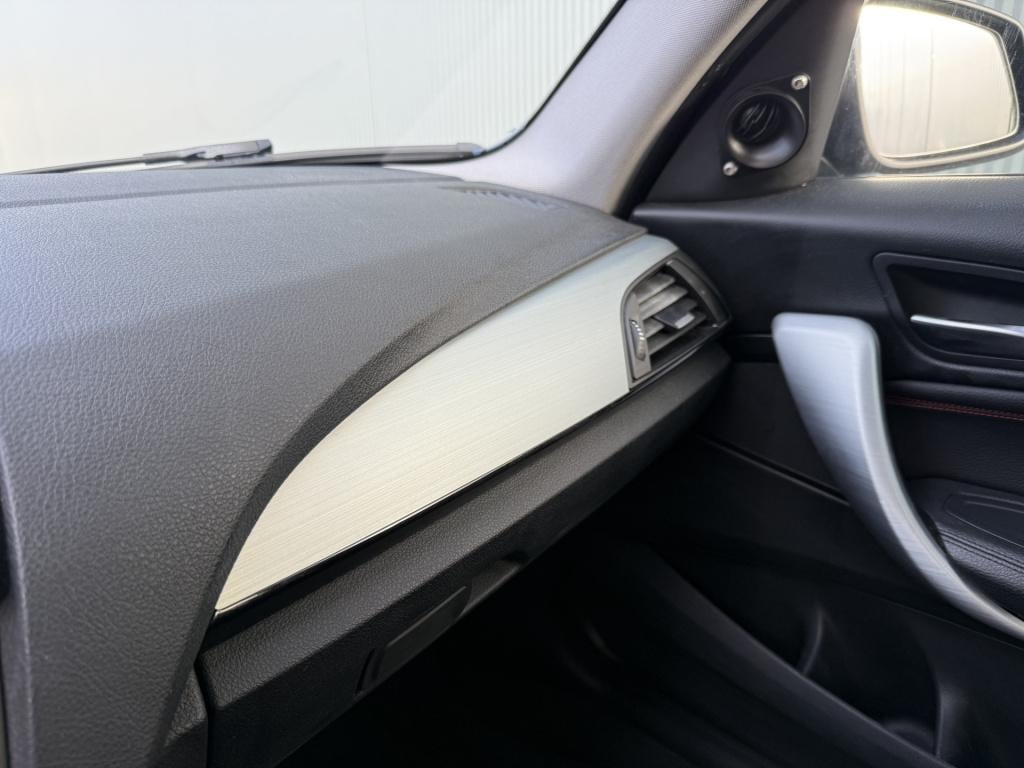 BMW 1 Serie 116i 136pk upgrade edition sportline 5-drs