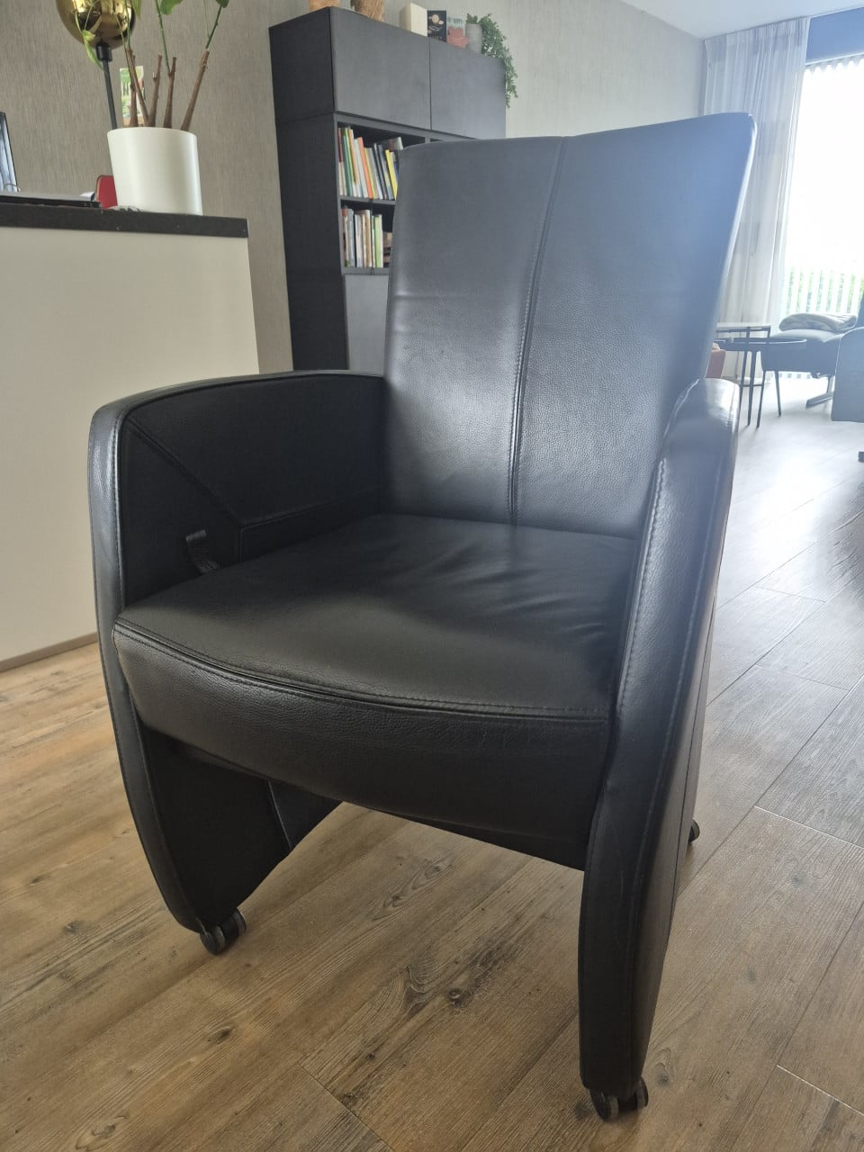 Leren stoelen
