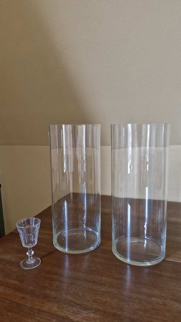 Heel mooie, grote cilinder glazen vazen (50 cm. hoog)