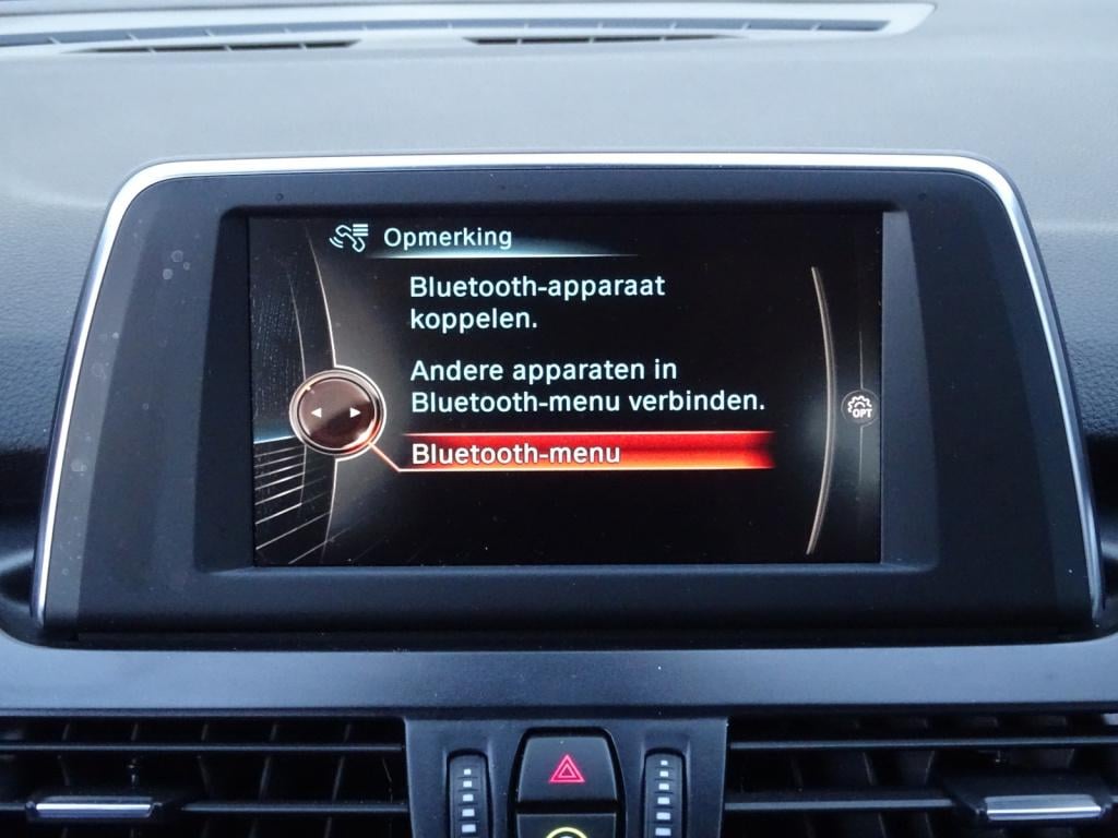 BMW 2-serie active tourer 225xe iperformance high executive luxury line | l