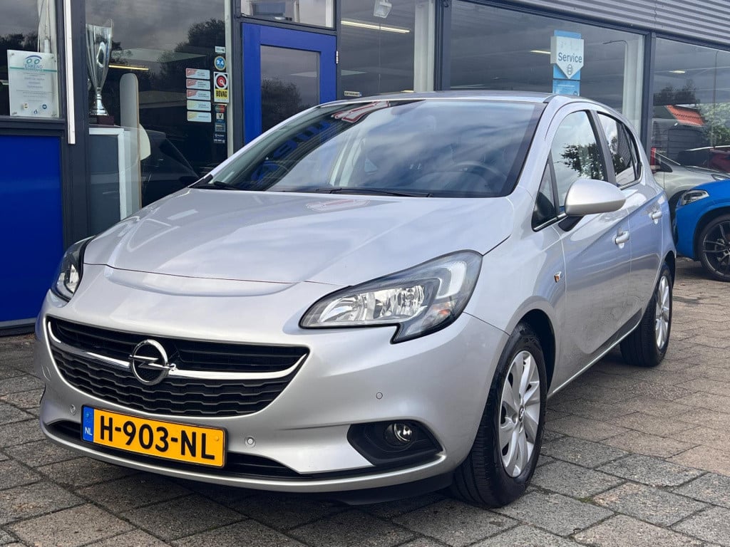 Opel Corsa 1.4 120 jaar edition, carplay, trekhaak enz. enz...