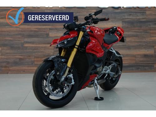 Ducati Streetfighter tour v4 s | akrapovic | carbon |