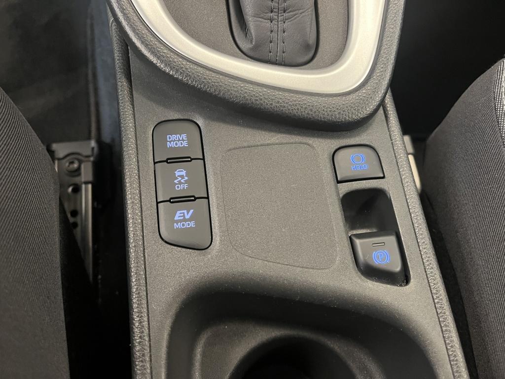 Toyota Yaris 1.5 hybrid first edition | camera | apple carplay | trekhaak |