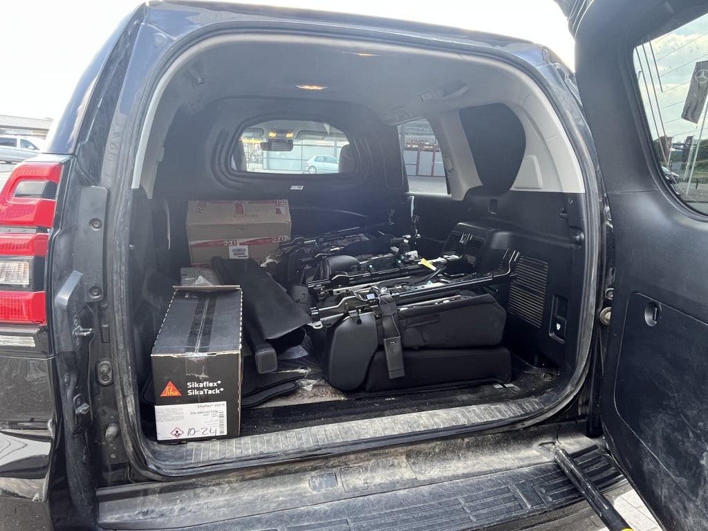 Toyota Land Cruiser | net binnen | 2.8 d-4d professional blind van