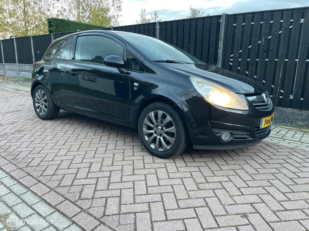 Opel Corsa 1.4-16v '111' edition