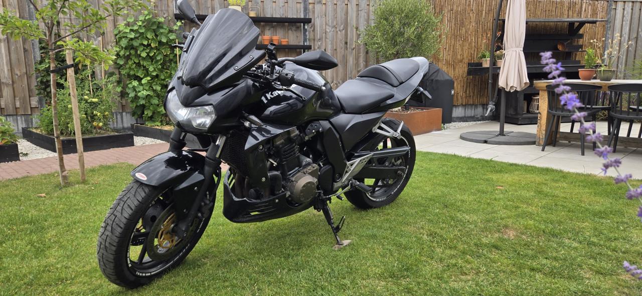 Kawasaki Z750 Naked Bike - Zwart