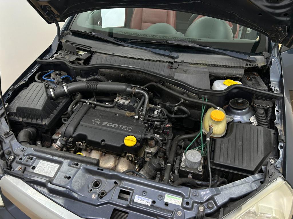 Opel Tigra twintop occasion 1.4-16v temptation | grijs | tweedehands opel t