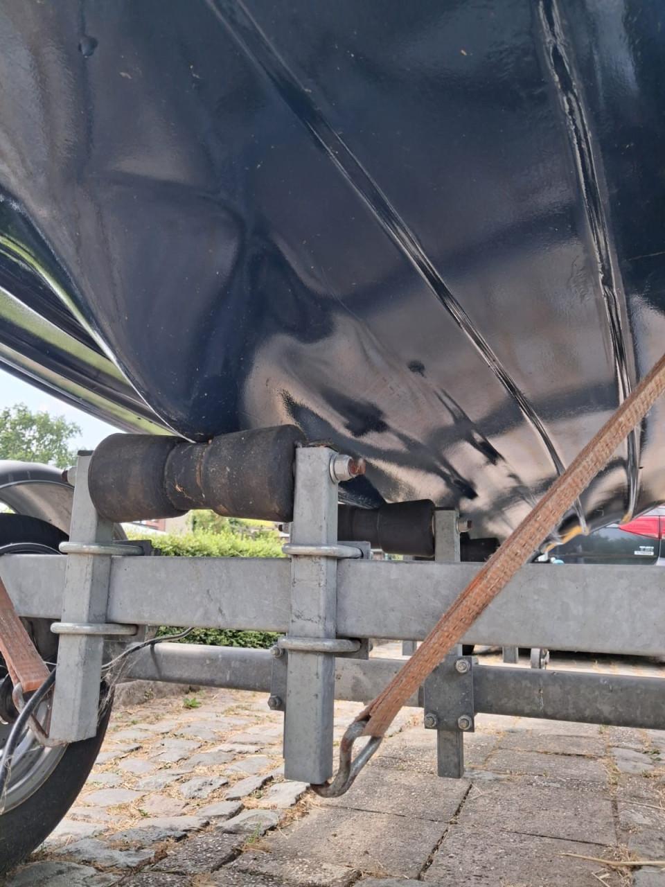 Motorboot
