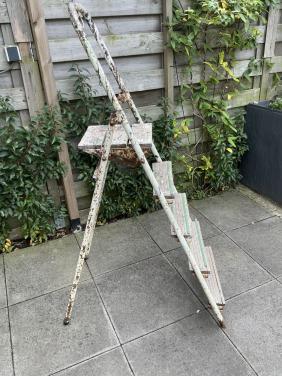 OUDE BRABANTIA HUISHOUDTRAP