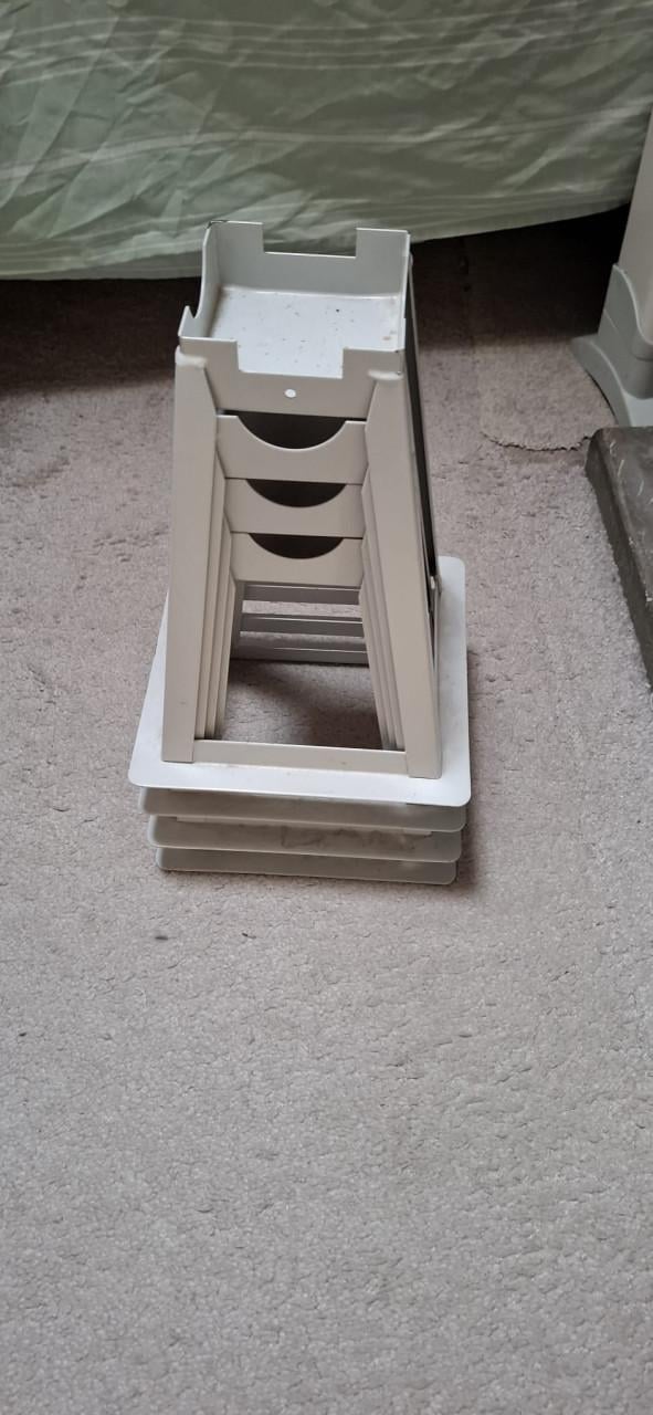 BEDKLOSSEN  BED VERHOGERS , keuze uit diverse hoogtes