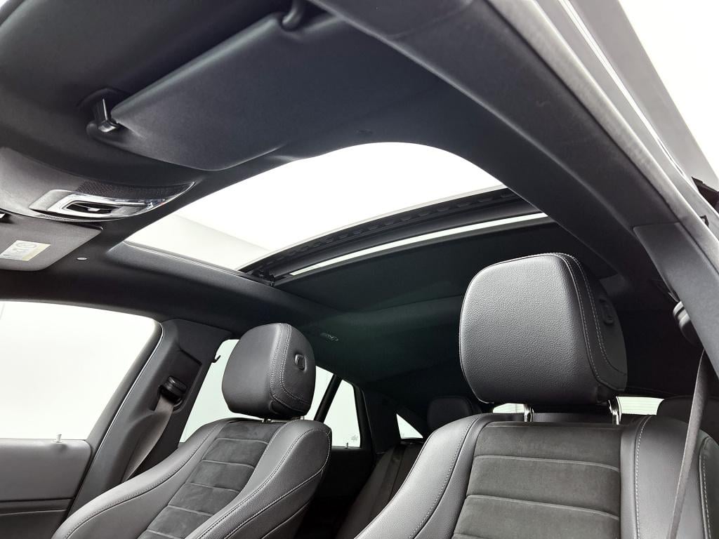Mercedes-Benz Gle 350 e 4matic premium amg styling | panoramadak | sfeerver