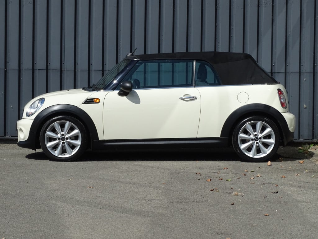Mini One Cabrio mini 1.6 pepper | navi | stoelverwarming