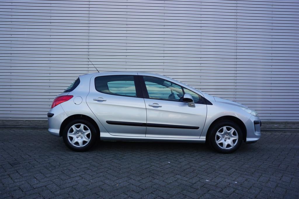 Peugeot 308 1.6 vti xs airco / cruise / elektr. ramen / trekhaak /