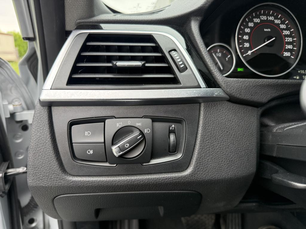 BMW 3-serie 318i automaat executive sportline sedan