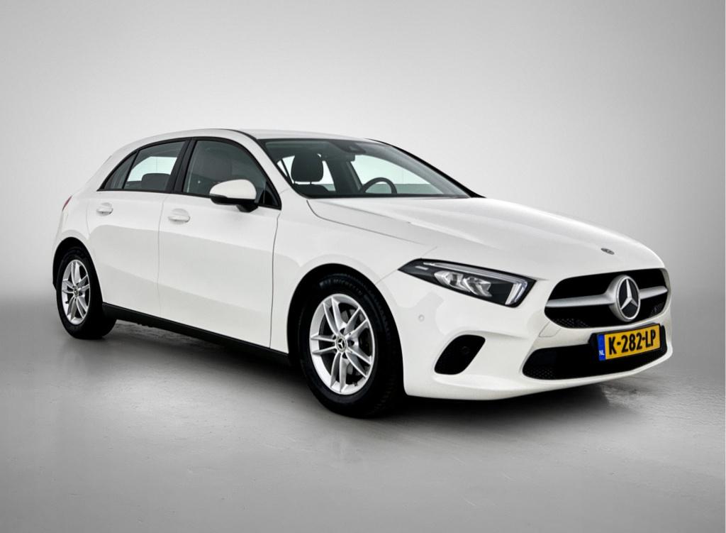 Mercedes-Benz A-Klasse 180 business solution ledkoplampen |  achteruitrijca