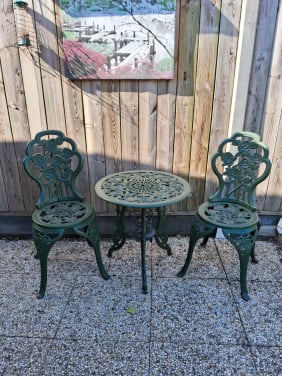 Bistro set