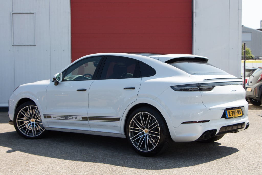 Porsche Cayenne coupé 3.0 | sport design | sport chrono |