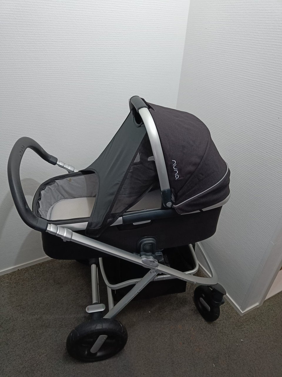 Nuna Ivvi Savi kinderwagen compleet