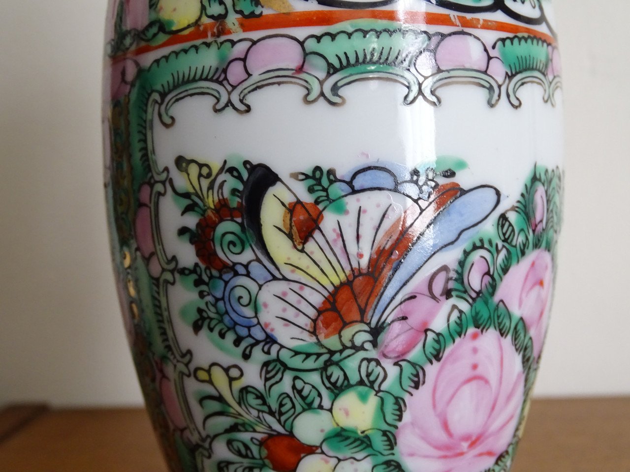 Vaasje China Famille Rose Porselein Chinees Vlinders