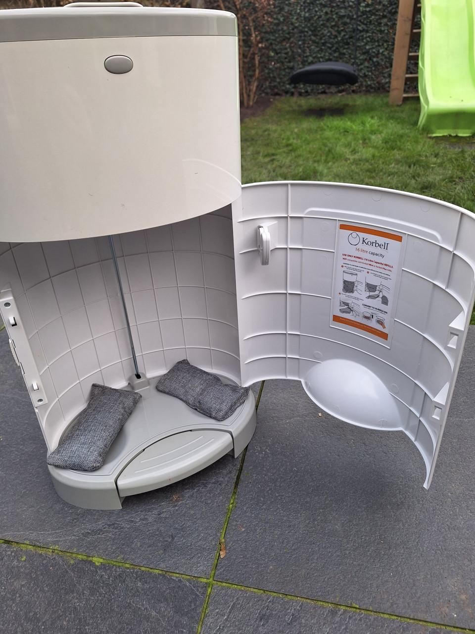 Korbell luieremmer met pedaal