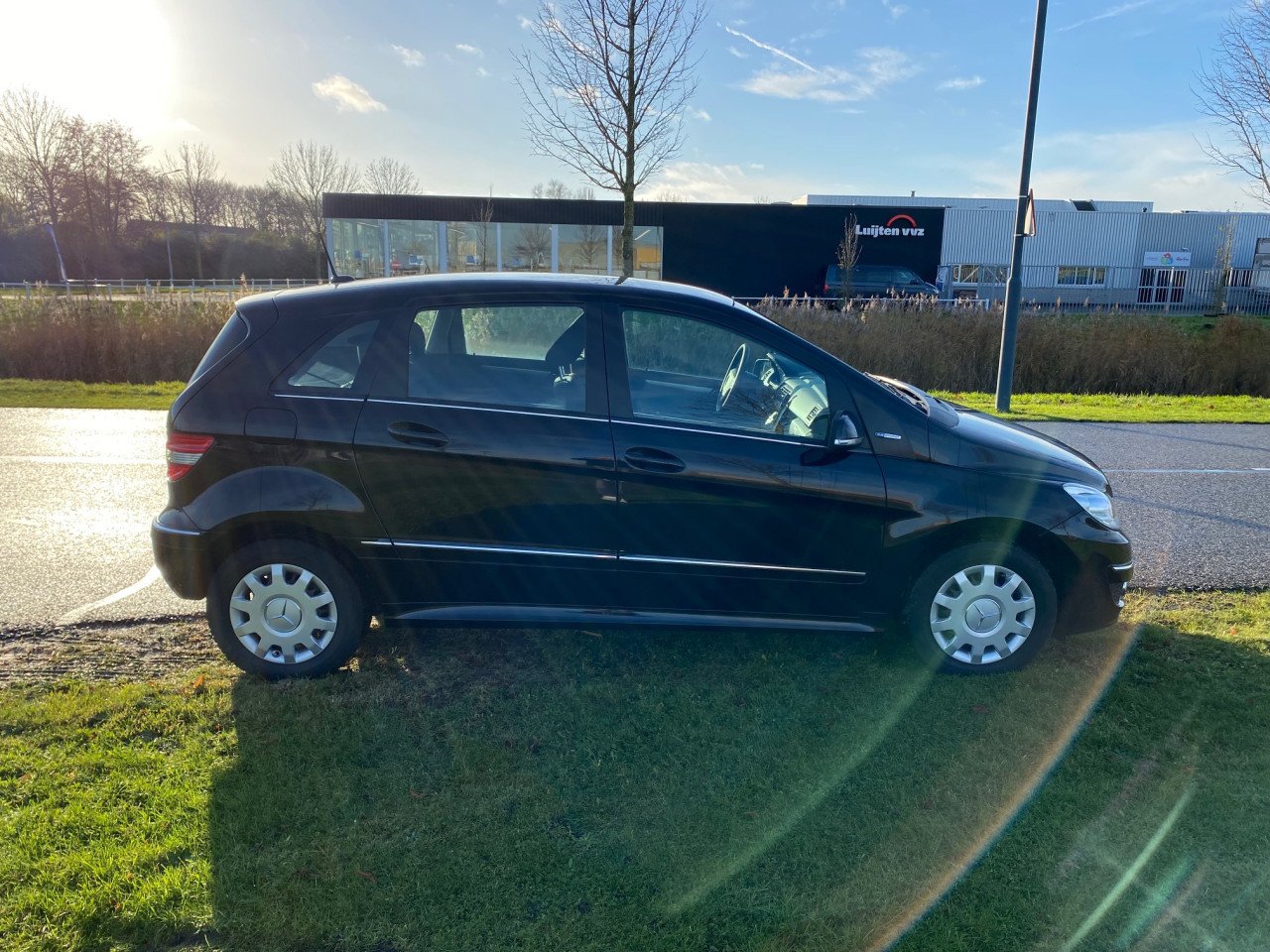 Fraaie Mercedes B Klasse uit 2011 met slechts 118.000 km NAP