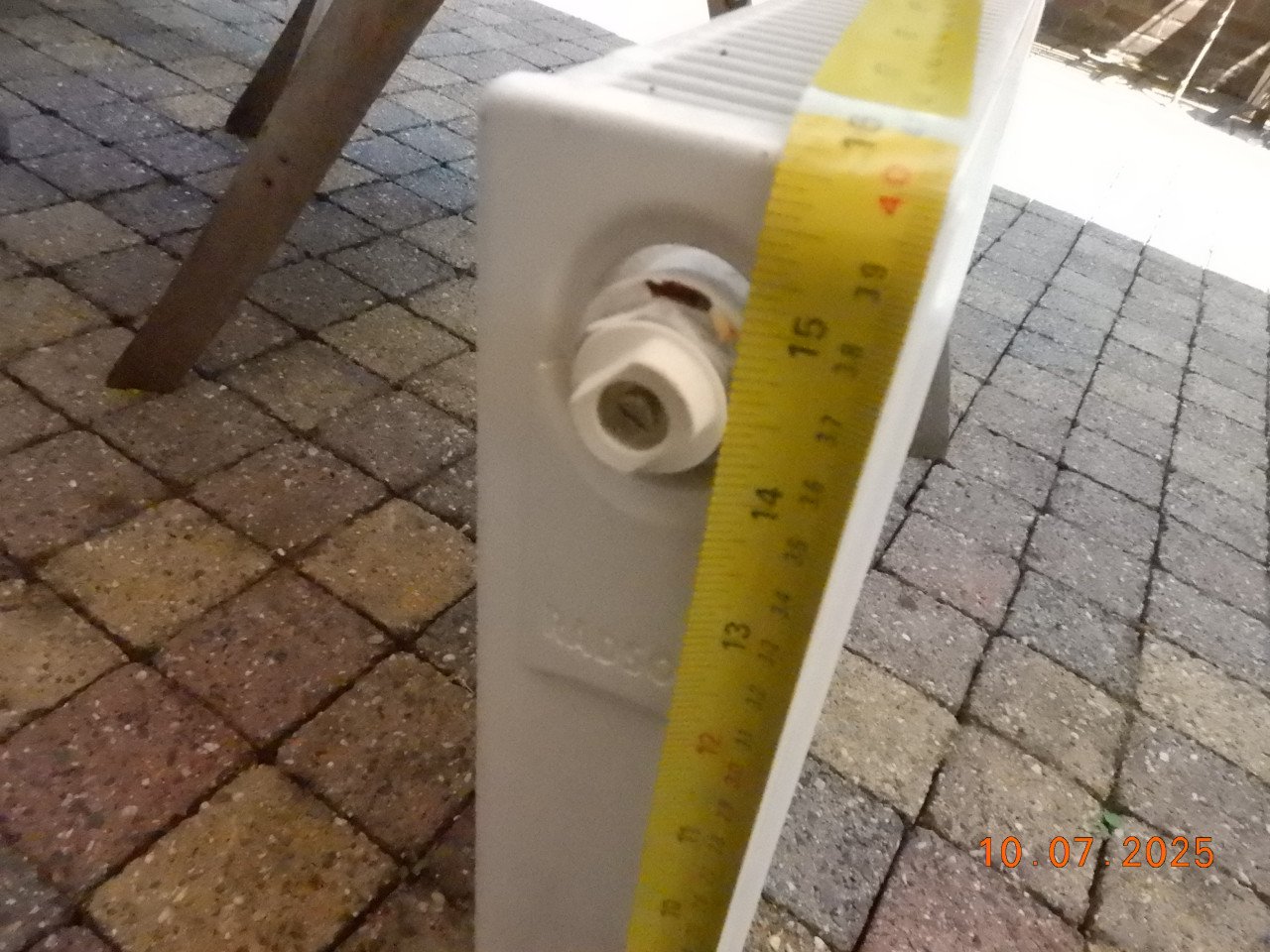 Kleine radiator voor in wc of badkamer