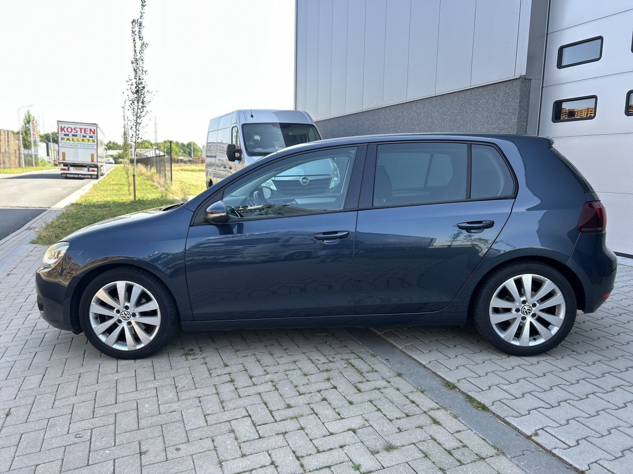 Volkswagen Golf 1.4 TSI R-LINE/XENON/CARPLAY/APK/CRUISE CONT