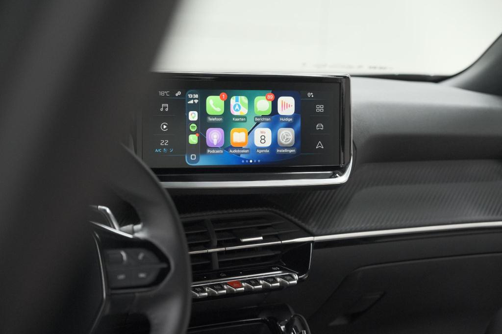 Peugeot 2008 1.2 hybrid 136 style | apple carplay | parkeersensoren | clima