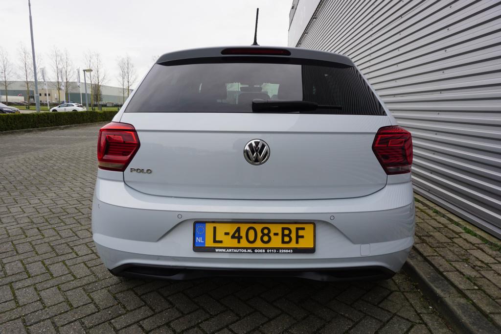 Volkswagen Polo 1.0 tsi highline automaat - climate / navi / cruise / camer