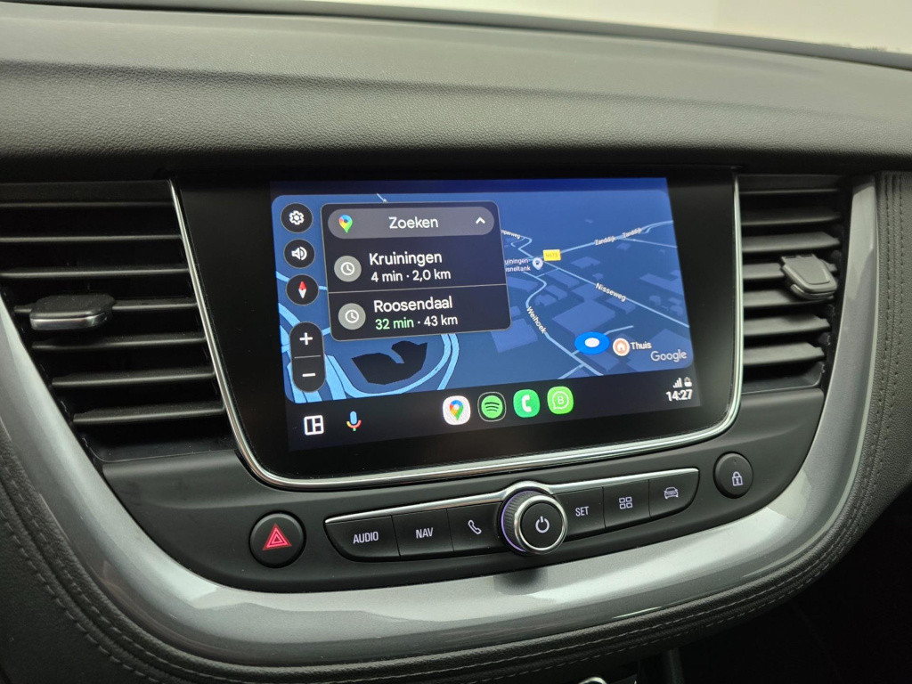 Opel Grandland X occasion met trekhaak en parkeercamera | tweedehands opel 