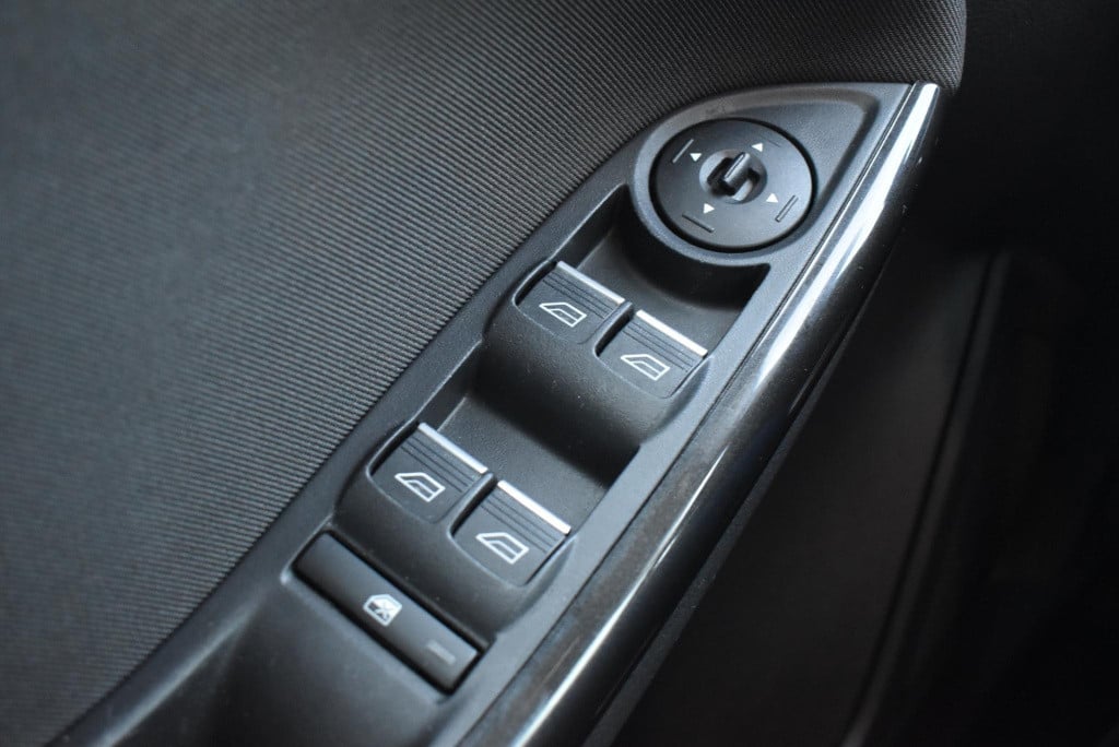 Ford Focus 1.0 titanium edition | climate control | cruise control | parkee