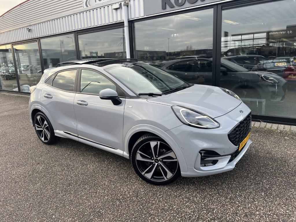 Ford Puma 1.0i ecoboost hybrid 155pk st-line x , pano dak , 19 inch , winte
